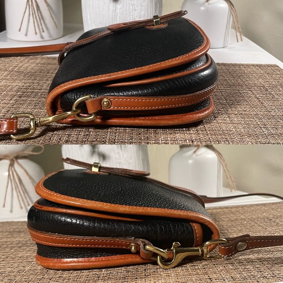 ❤️SOLD❤️ Vintage Dooney & Bourke Black Equestrian Over & Under Bag - Picture 2 of 8